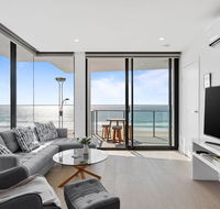 Ocean Views Apartment with Rooftop Pool - Accommodation Guide