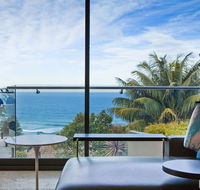 Ocean Vista Luxury Home at Curl Curl