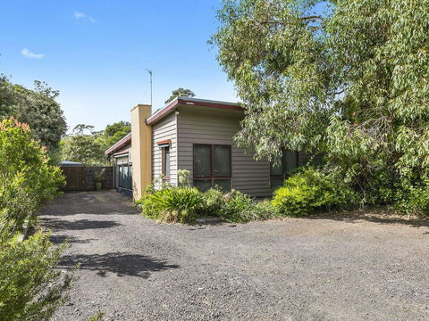 OCEANS 12 - ANGLESEA - Accommodation Asia 0