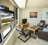 Oceanside Resort - Absolute Beachfront Apartments - Accommodation China