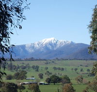 Off Mountain Accommodation - Accommodation Asia