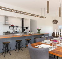 On A Hill - modern country home near Braidwood - Accommodation Asia