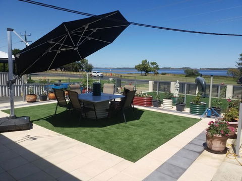 ON THE ESTUARY - Accommodation Asia 3