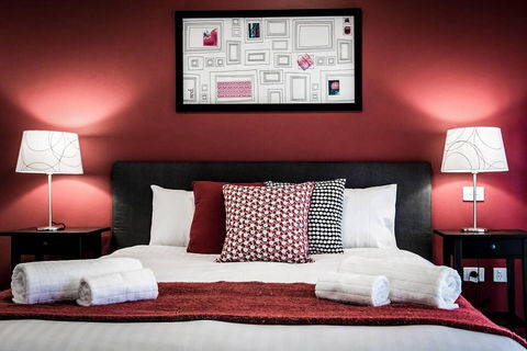 One Bedroom Apt Near Perth CBD With Parking - Accommodation China 3