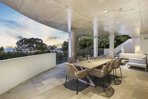 Orme Road Vista - Accommodation Asia 3