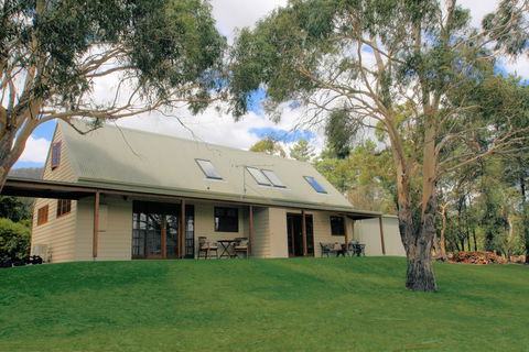 Otago Cottage - Accommodation Asia 0
