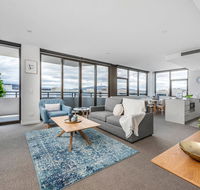 Oversized Luxe 1 Bedder - Amazing Barton - Gym - Accommodation Asia