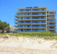 Pacific Surf Absolute Beachfront Apartments - Accommodation China