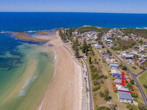 Pacifica 1 - On The Beach At Brooms Head - Accommodation Asia 2