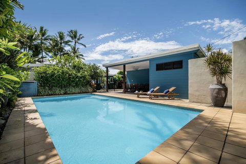 Palms On Newell - Accommodation Asia 1