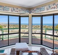 Panorama - 7 Stacey Drive - Accommodation Guide