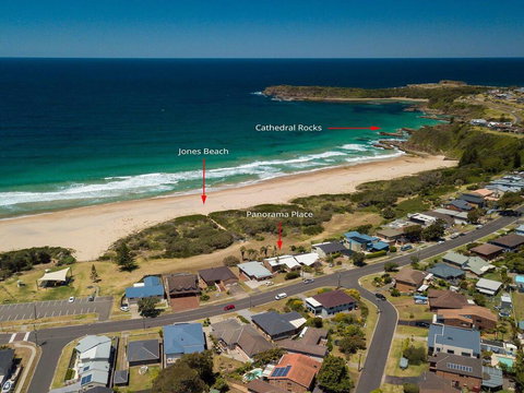 Panorama Place On Jones Beach - Accommodation Asia 1