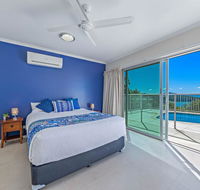 Panoramic Island Views - Shute Harbour - Accommodation Asia