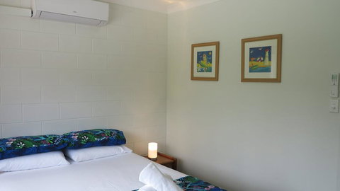 Paradise Apartments Unit 2 - Accommodation Asia 1