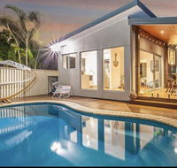 Paradise on the Peninsula - Accommodation Asia