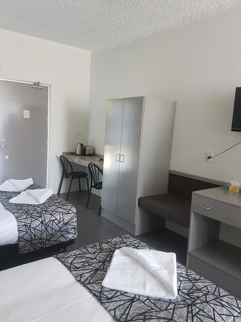 Park Drive Motel - Accommodation Asia 2
