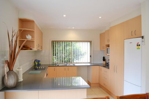 Parker By The Sea - Accommodation Asia 1