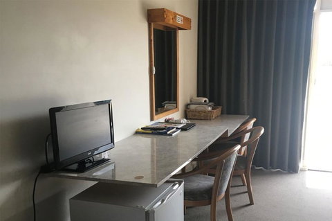 Paruna Motel - Accommodation Asia 3