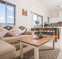 PEACEFUL 2Kingbed RootyHill Townhouse near Station - Accommodation Asia