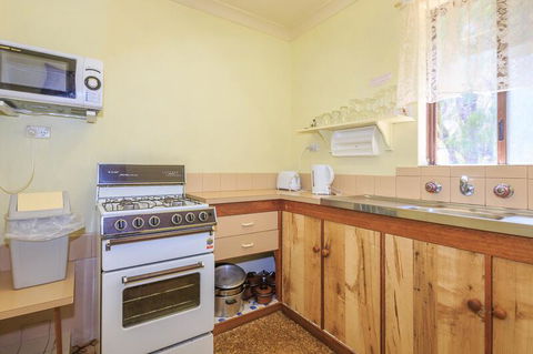 Peaceful Bay Chalet 9 - Accommodation Asia 3
