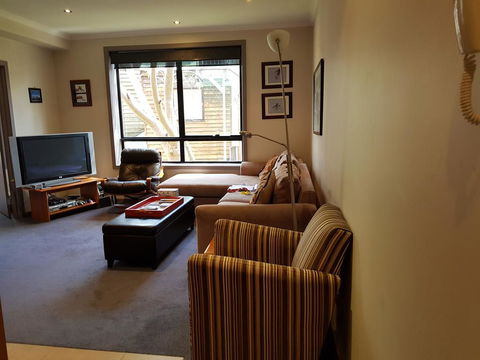 Peak 105 - Accommodation China 2
