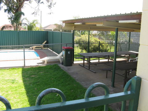 Peak Hill Golden Peak Budget Motel - Accommodation Asia 3