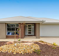 Pelican Waters - Accommodation Asia