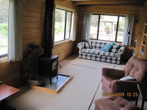 Pennyroyal Raspberry Farm & Cidery - Accommodation Asia 2