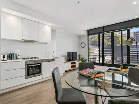 PERFECTLY PRAHRAN - Your Mecca Of Social And Style - Accommodation Guide 0