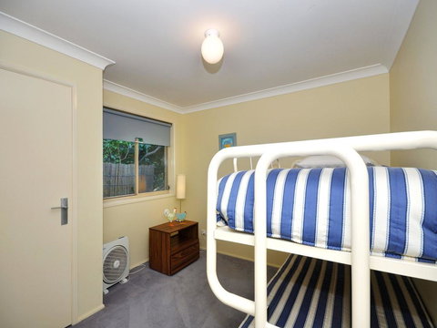 Pet Friendly Beach Home - Accommodation Asia 1