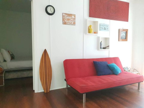 Pet Friendly Duplex In The Heart Of Palm Beach - Accommodation Guide 1
