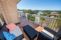 Pet Friendly Lentara St 8 - Fingal Bay