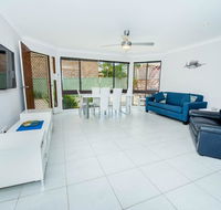 Pet Friendly Tomaree Rd 142 - Shoal Bay