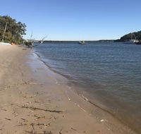 Pet Friendly Waterfront Holiday House on Peacefull Island with Bikes and Kayaks - Accommodation Asia