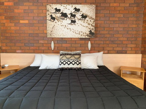 Peter Allen Motor Inn - Accommodation Asia 2