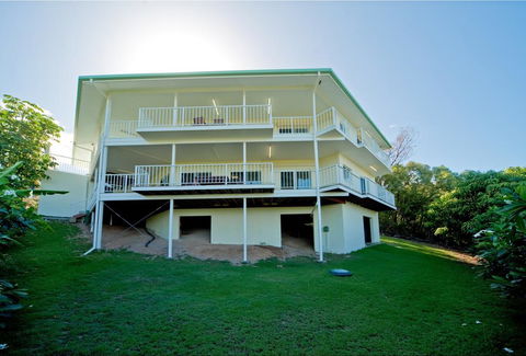 Picturesque On Passage - Shute Harbour - Accommodation Asia 0