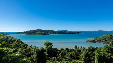 Pineapple House Whitsundays - Accommodation Asia 2