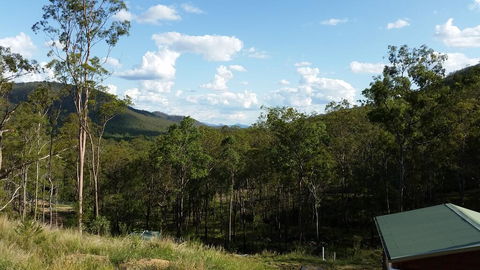 Pleasant Mountain Retreat - Accommodation Asia 0