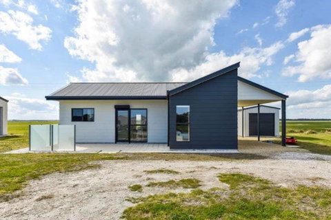 Plovers Rest At Cape Douglas - Accommodation Asia 1