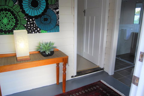 Pomaranza - Accommodation Asia 2