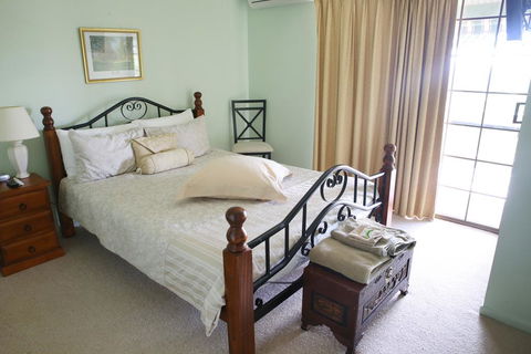 Porters Plainland Lockyer Valley B&B - Accommodation Guide 2
