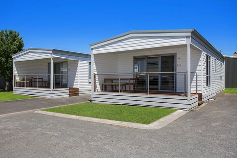 Portland Holiday Village - Accommodation Asia 1