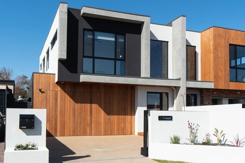 Portrush Luxury B&B - Accommodation Asia 1