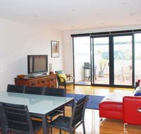 POSITION PERFECT CENTRAL INVERLOCH - Accommodation China