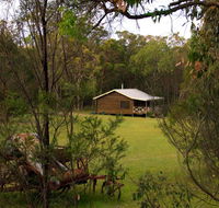 Possum's Hollow and Hooter's Hut - Accommodation Guide
