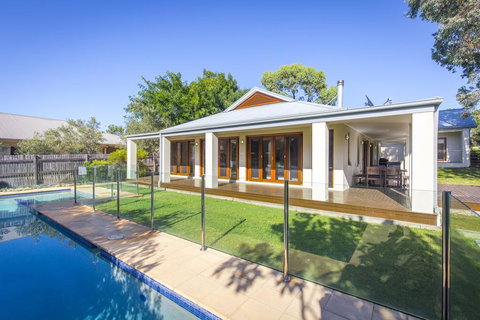 Potteroo - Accommodation Asia 0