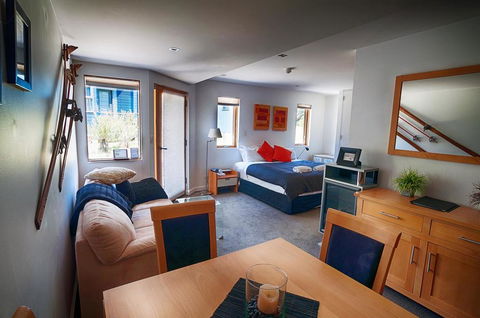 Powder 2A - Accommodation Asia 0