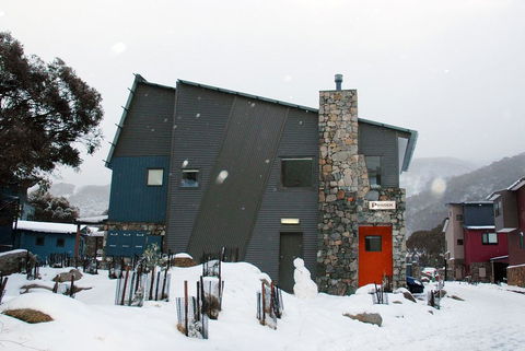 Powder 2B - Accommodation Asia 0