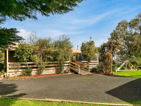 Powlett Place - Accommodation Asia 0