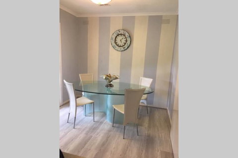 Pretty Home In Quiet Cul De Sac Near Knox City - Accommodation Guide 2